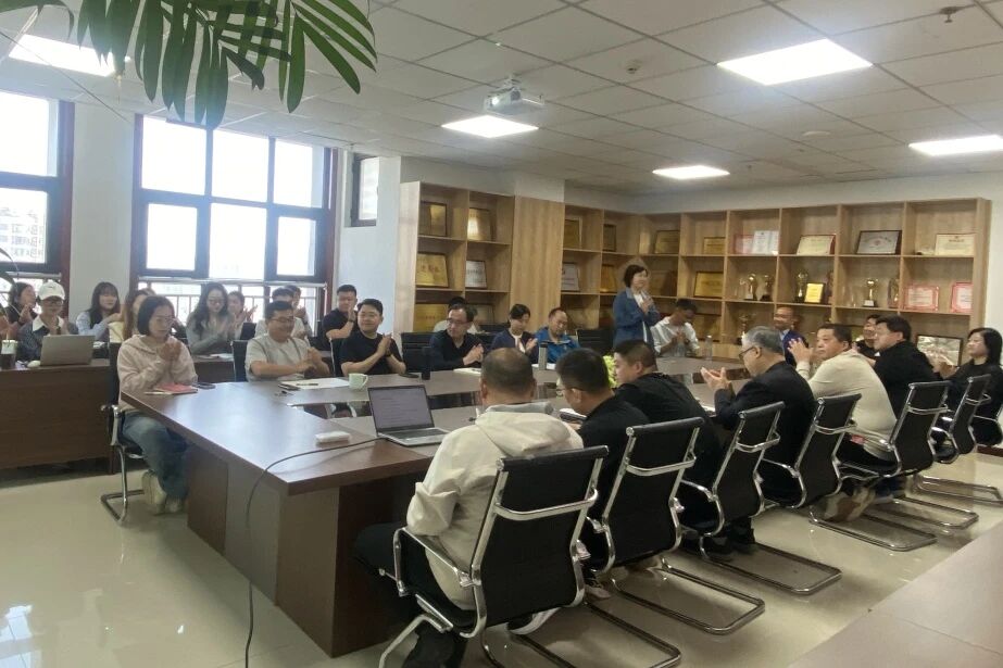 走进破产实务:从“利益相关方”重构案件认知(图1) 走进破产实务:从“利益相关方”重构案件认知(图1)
