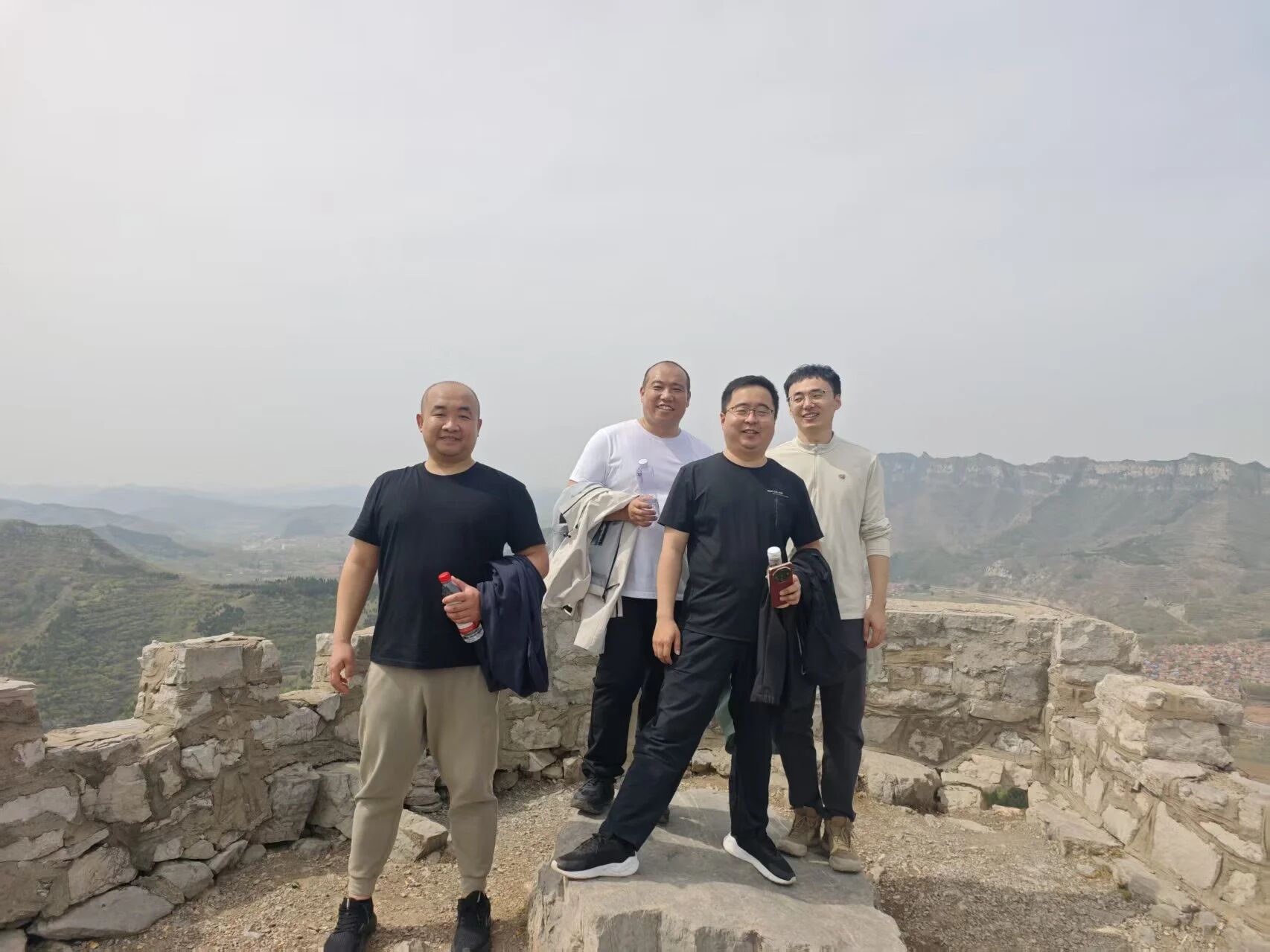 党建铸魂·团建聚力 |山东正大至诚律师事务所与山东理工大学法学院联合开展马鞍山春日主题活动(图8) 党建铸魂·团建聚力 |山东正大至诚律师事务所与山东理工大学法学院联合开展马鞍山春日主题活动(图8)
