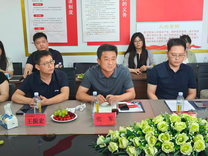 以研促专,赋能实务|“破产程序中涉职工权益纠纷专题研讨会”在我所隆重召开(图5) 以研促专,赋能实务|“破产程序中涉职工权益纠纷专题研讨会”在我所隆重召开(图5)