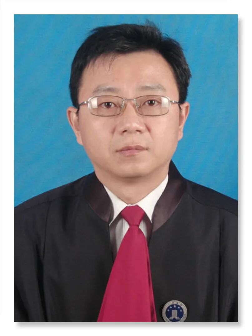 三十载匠心守望 初心不渝——致敬我所执业满三十周年律师(图5) 三十载匠心守望 初心不渝——致敬我所执业满三十周年律师(图5)
