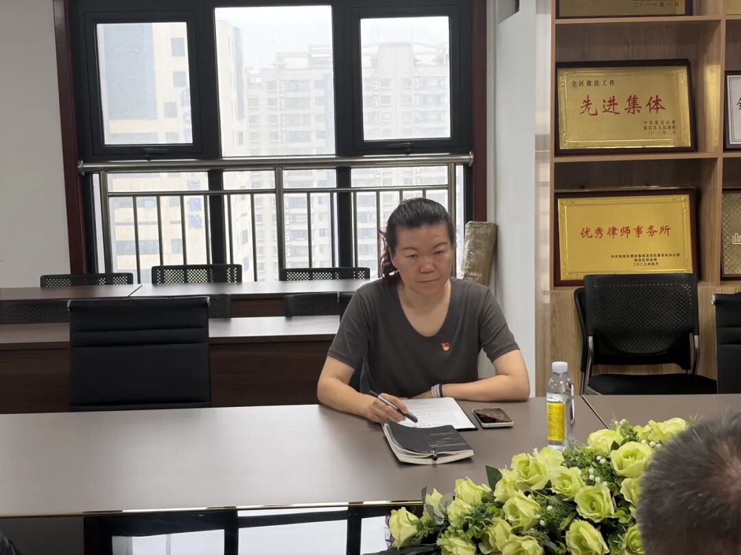 淄律向党|山东正大至诚律师事务所党支部召开会议确定入党积极分子(图2) 淄律向党|山东正大至诚律师事务所党支部召开会议确定入党积极分子(图2)